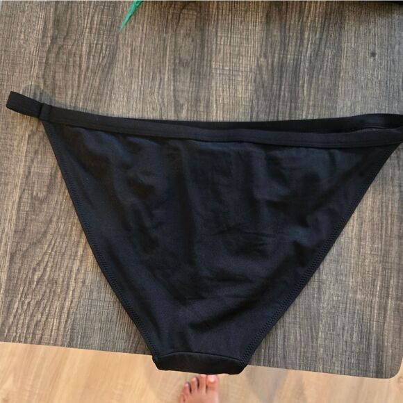 H&M Black Bikini Bottom NWT Sz 10 Classic Hipster Style - Picture 4 of 6